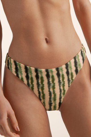 Bikini bottom grande
