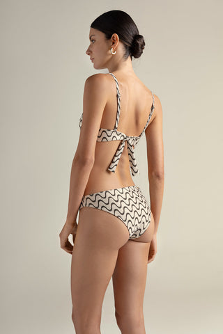 Bikini bottom clásico