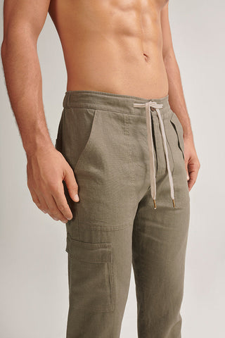 Pantalón cargo de hombre