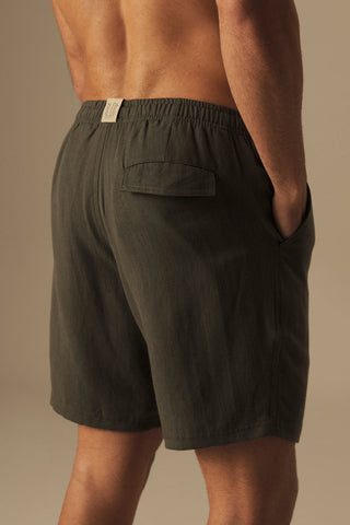 Short verde en lino para hombre verde